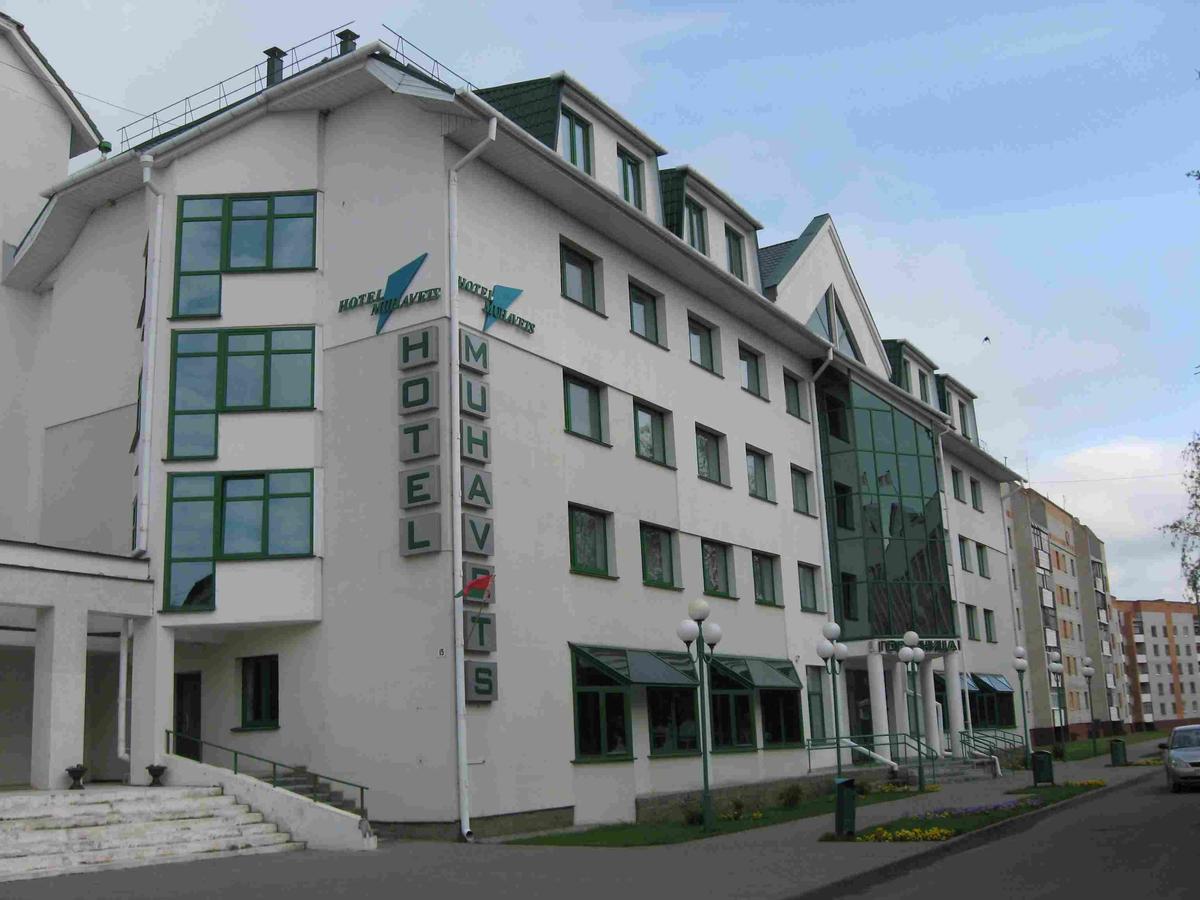 Hotel Muhavets Pruzhany Exteriör bild